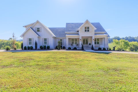 Homes For Sale - 1000 Bryant Road<br/> Cohutta, GA 30710