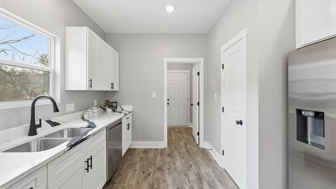 Tiny photo for 6308 Talladega Avenue, Chattanooga, TN 37421 (MLS # 1528067)