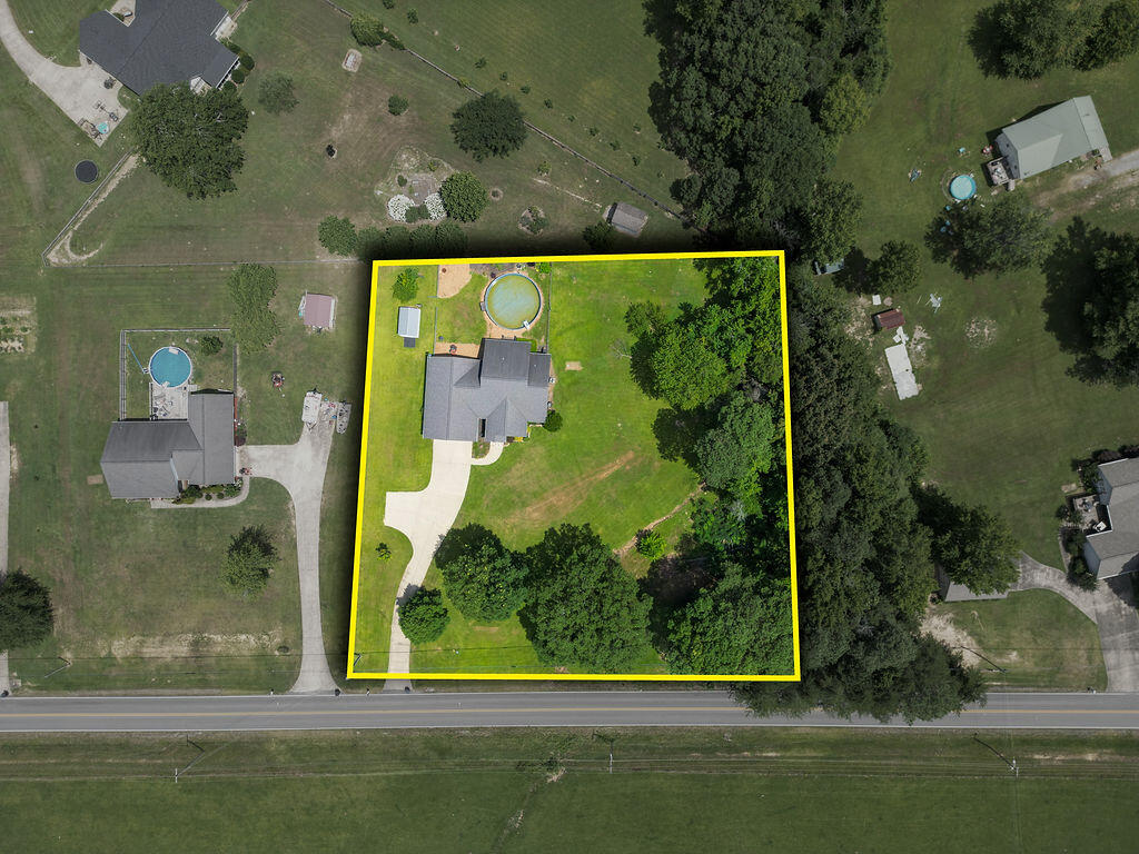 Fort Payne, Alabama 35967, United States, 3 Bedrooms Bedrooms, ,2 BathroomsBathrooms,Residential,Active,168011