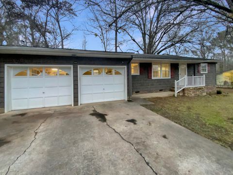 Photo of 8323 Oak Drive, Chattanooga, TN 37421 (MLS # 1525058)