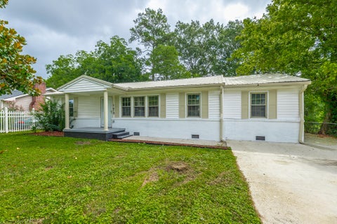 Photo of 1610 Heather Street, Chattanooga, TN 37412 (MLS # 1540080)