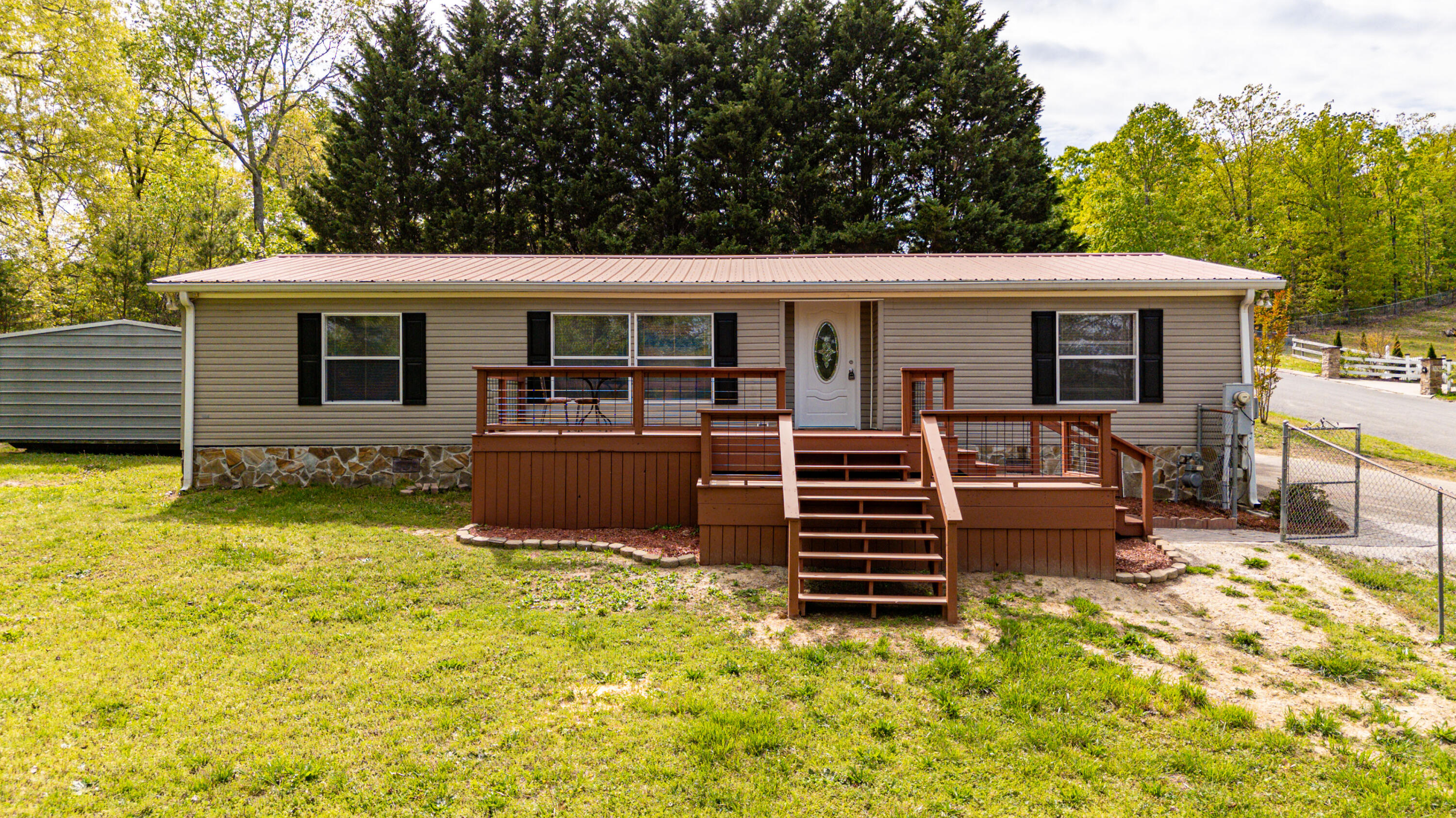 879 Ponderosa Drive, Soddy Daisy, Tennessee image 1