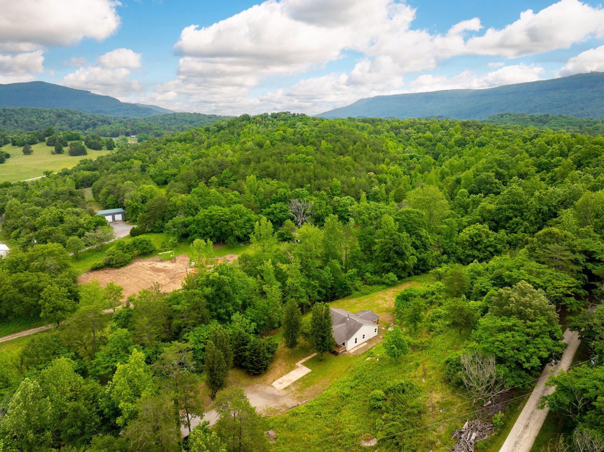 6744 Creek Road, Wildwood, Georgia image 35