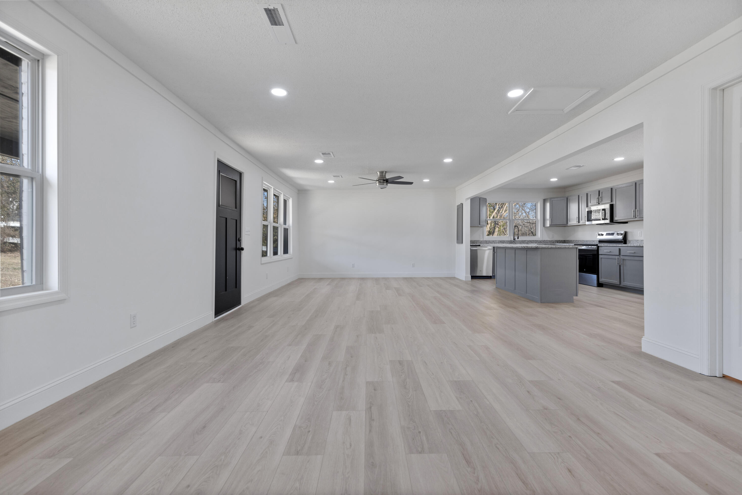 711 Walter Street