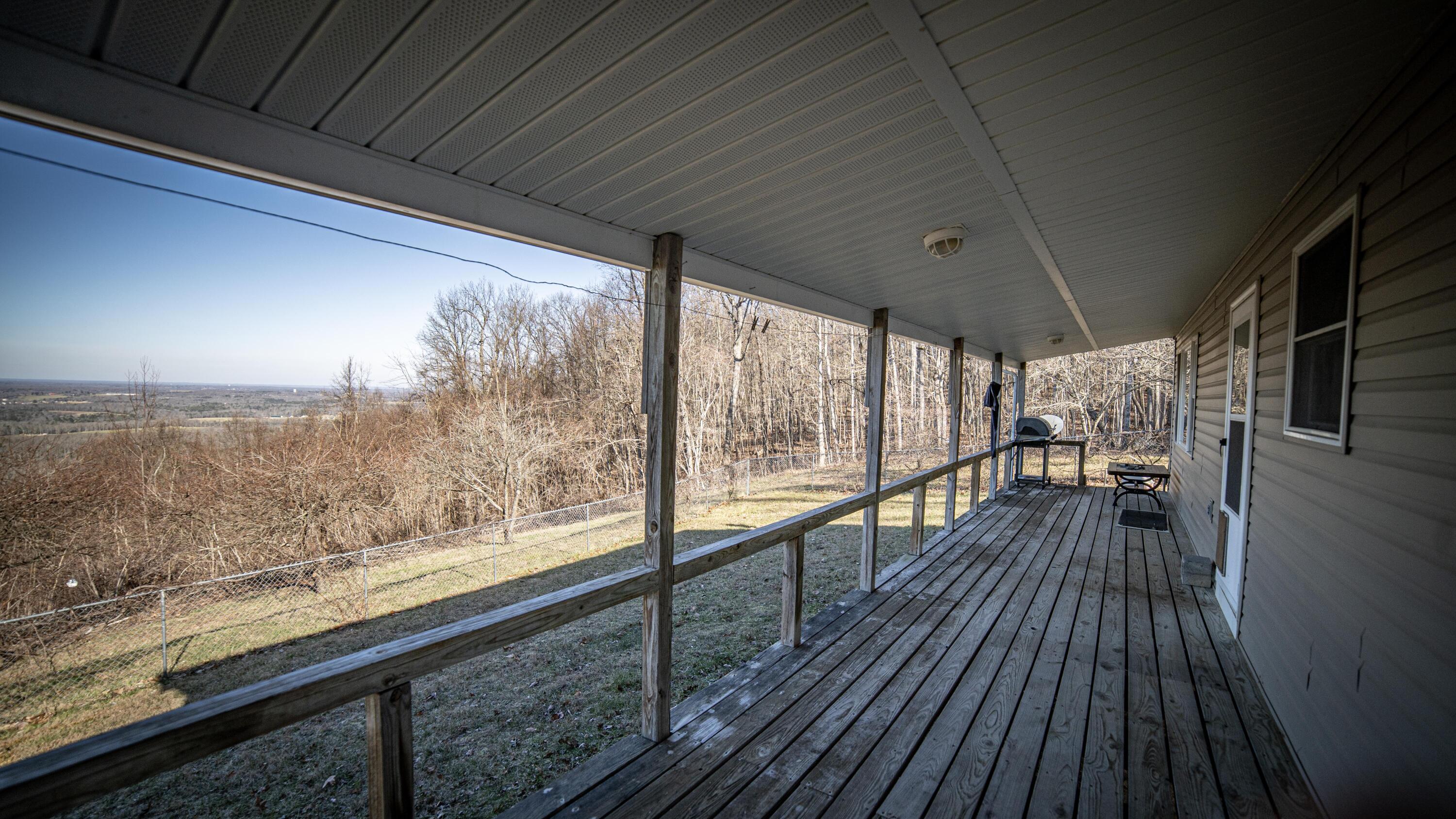 000 Hinch Mountain Road, Crossville, Tennessee image 6