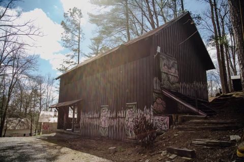 Tiny photo for 587 Lakes Road, Tracy City, TN 37387 (MLS # 1529612)