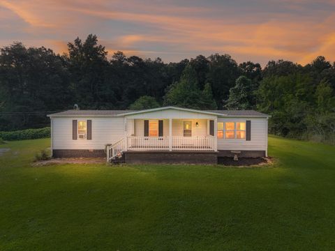 Photo of 1230 Green Pond Road, Soddy Daisy, TN 37379 (MLS # 1519611)