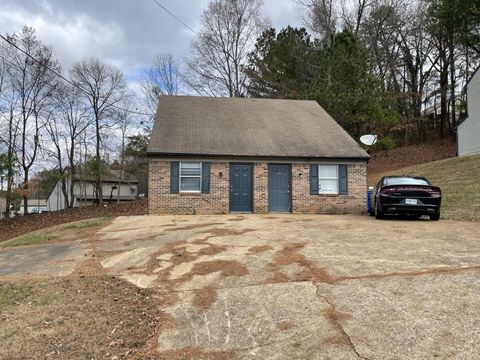 Photo of 741/745 NE Weeks Drive, Cleveland, TN 37312 (MLS # 1385913)