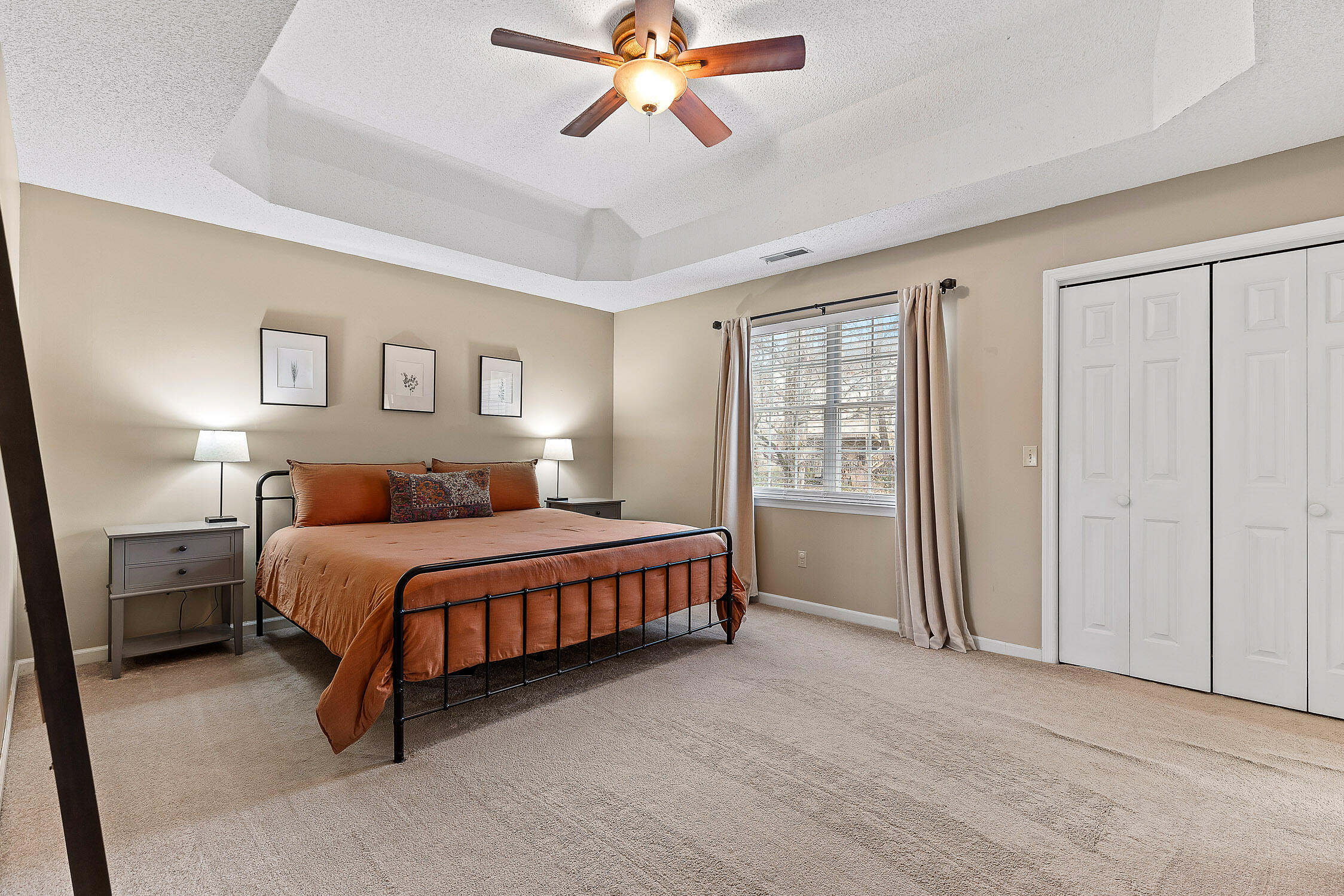 Chattanooga, Tennessee 37421, United States, 4 Bedrooms Bedrooms, ,3 BathroomsBathrooms,Residential,Contingent,25115