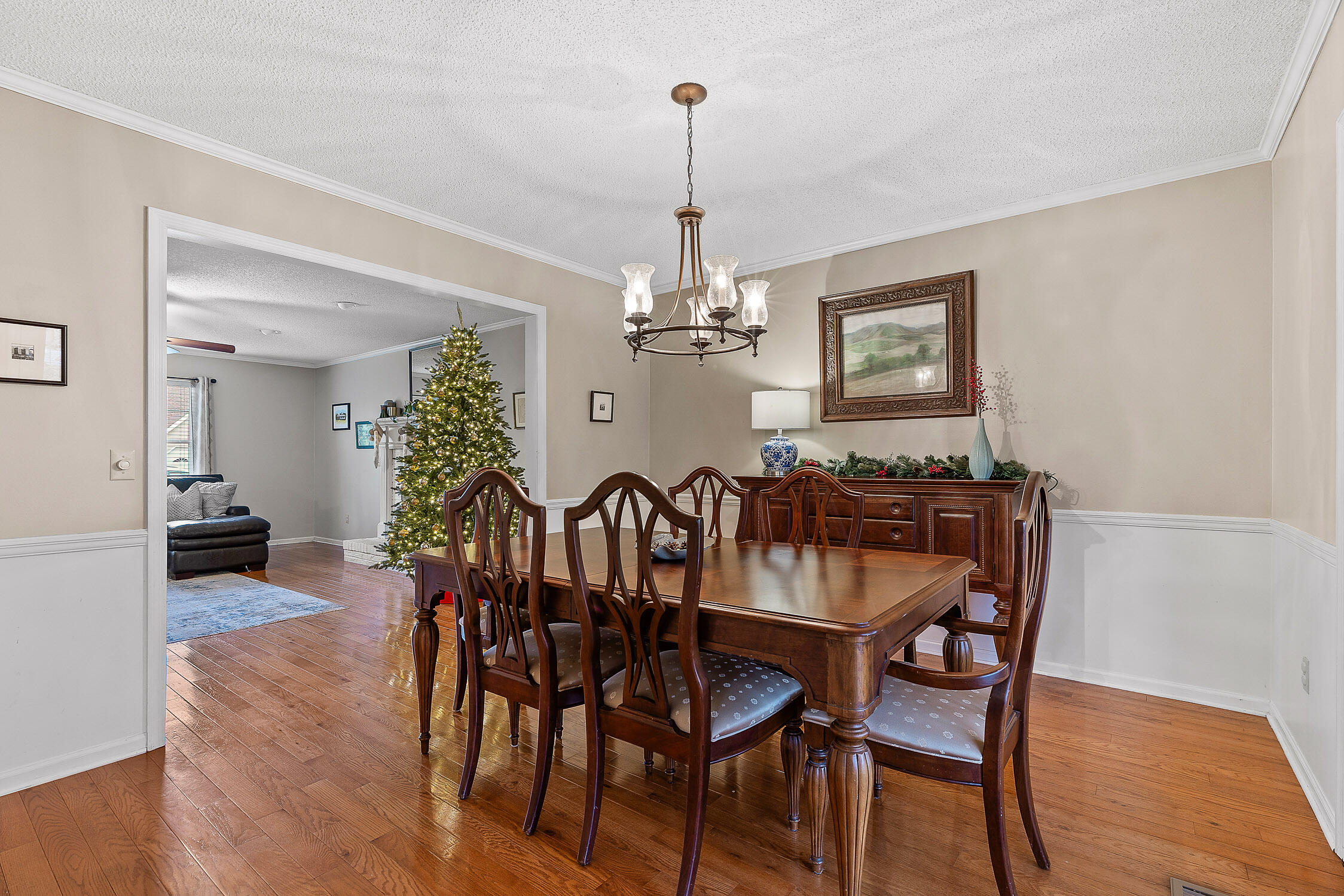 Chattanooga, Tennessee 37421, United States, 4 Bedrooms Bedrooms, ,3 BathroomsBathrooms,Residential,Contingent,25115