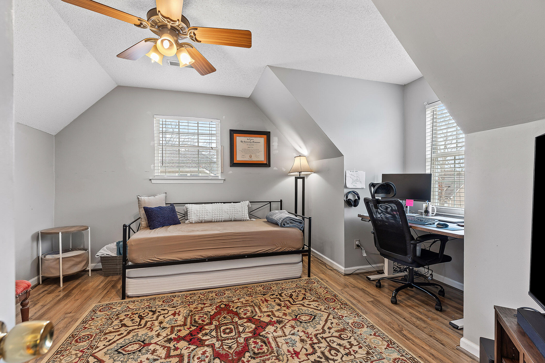 Chattanooga, Tennessee 37421, United States, 4 Bedrooms Bedrooms, ,3 BathroomsBathrooms,Residential,Contingent,25115