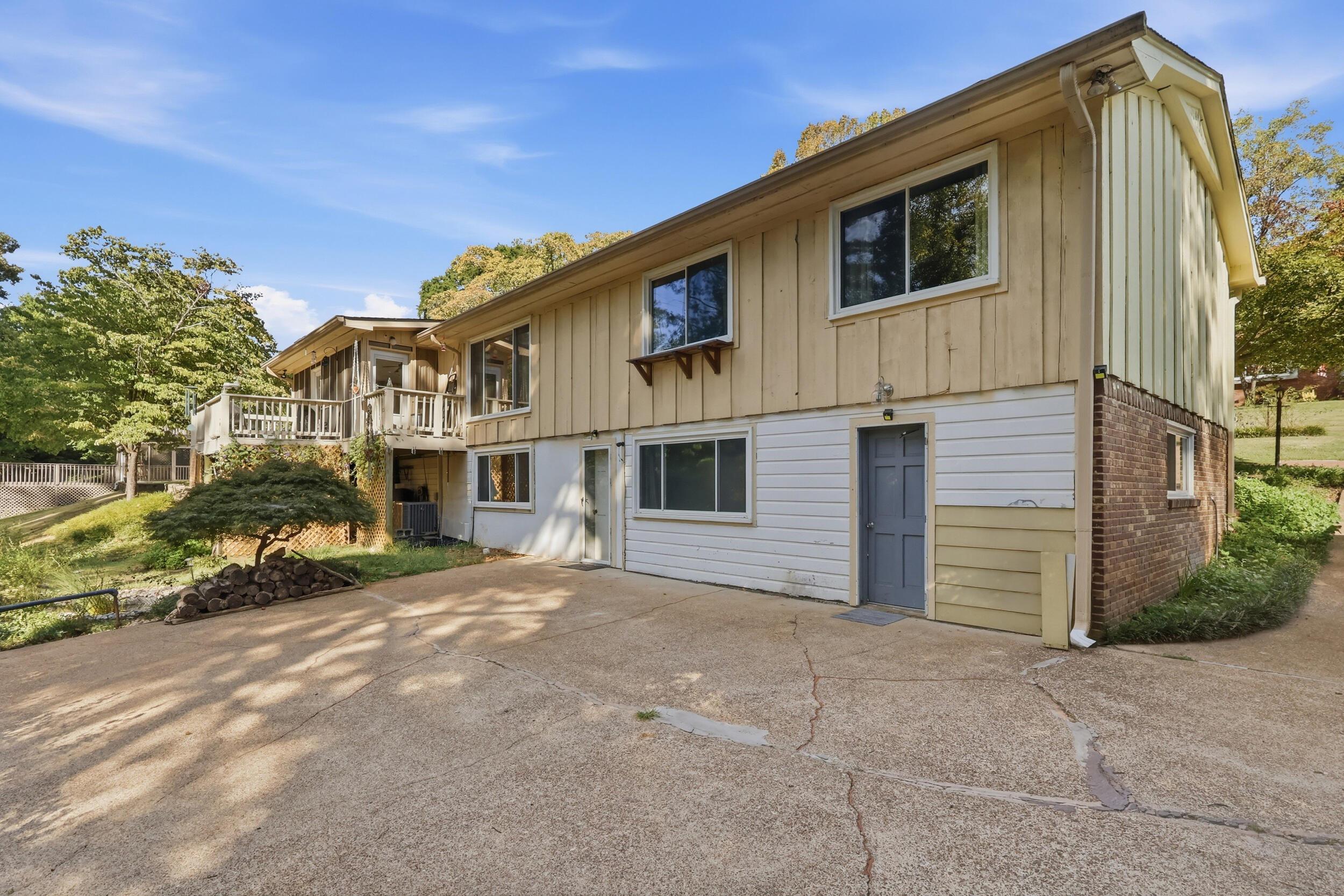 1026 Olde Mill Lane