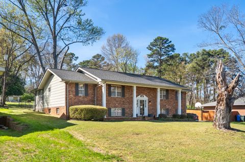 Photo of 1905 Bella Vista Drive, Chattanooga, TN 37421 (MLS # 1531169)