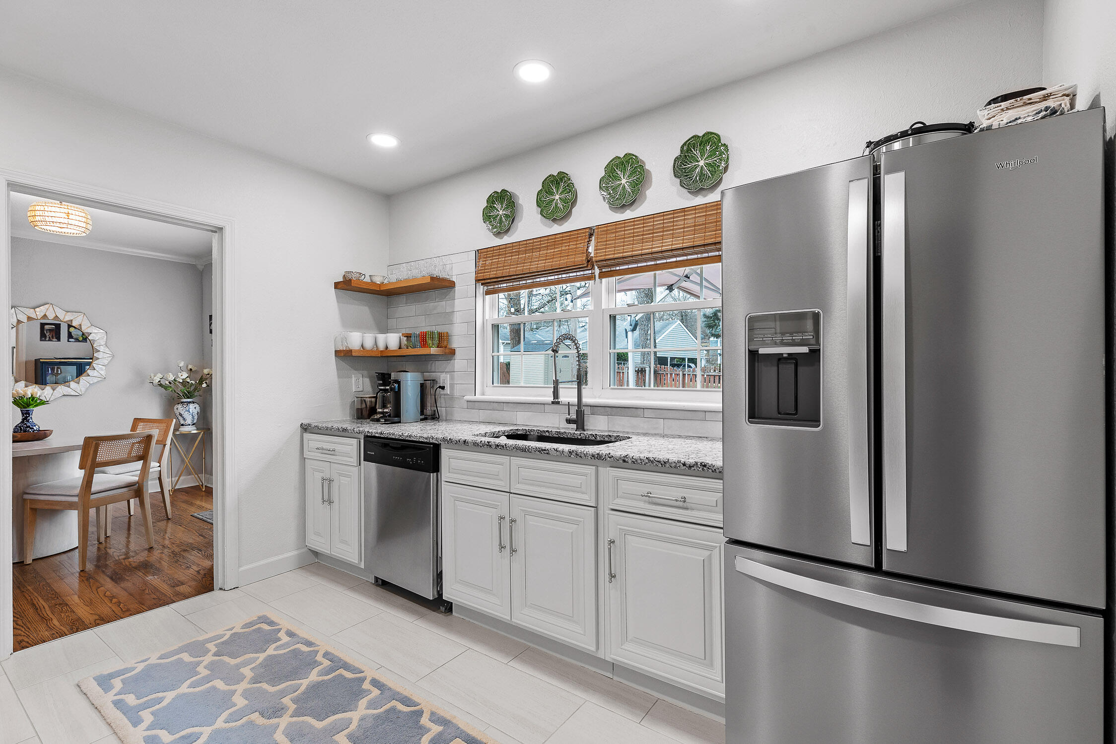 Chattanooga, Tennessee 37415, United States, 3 Bedrooms Bedrooms, ,2 BathroomsBathrooms,Residential,Contingent,19401