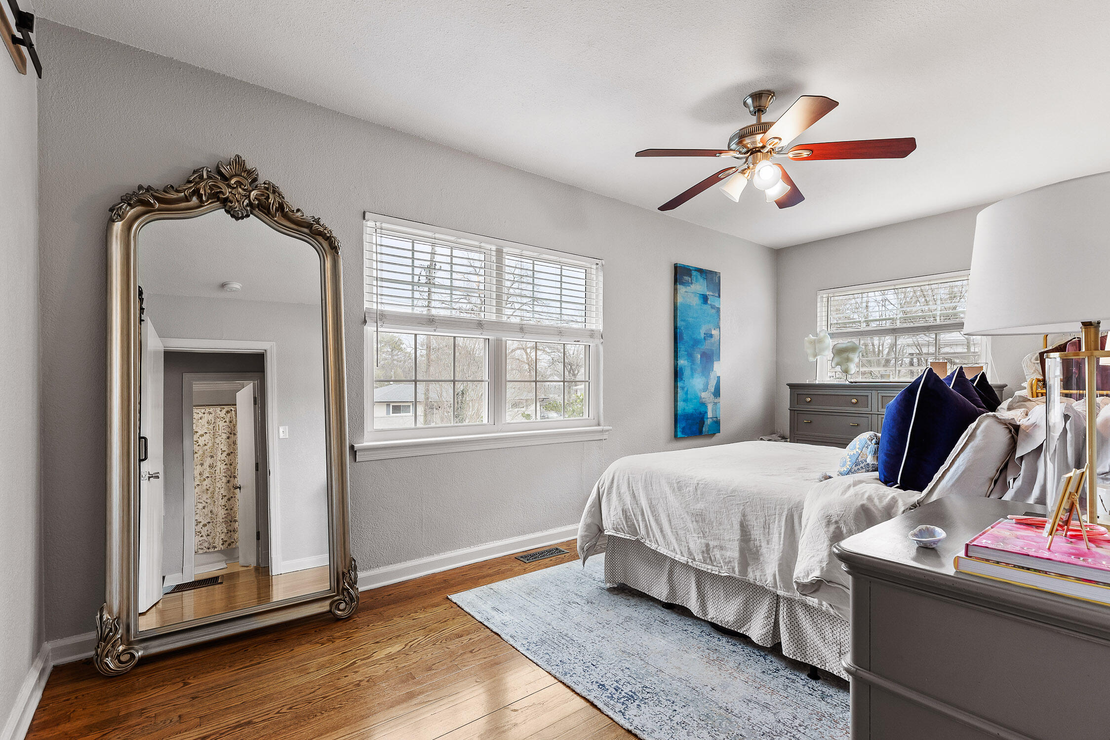 Chattanooga, Tennessee 37415, United States, 3 Bedrooms Bedrooms, ,2 BathroomsBathrooms,Residential,Contingent,19401