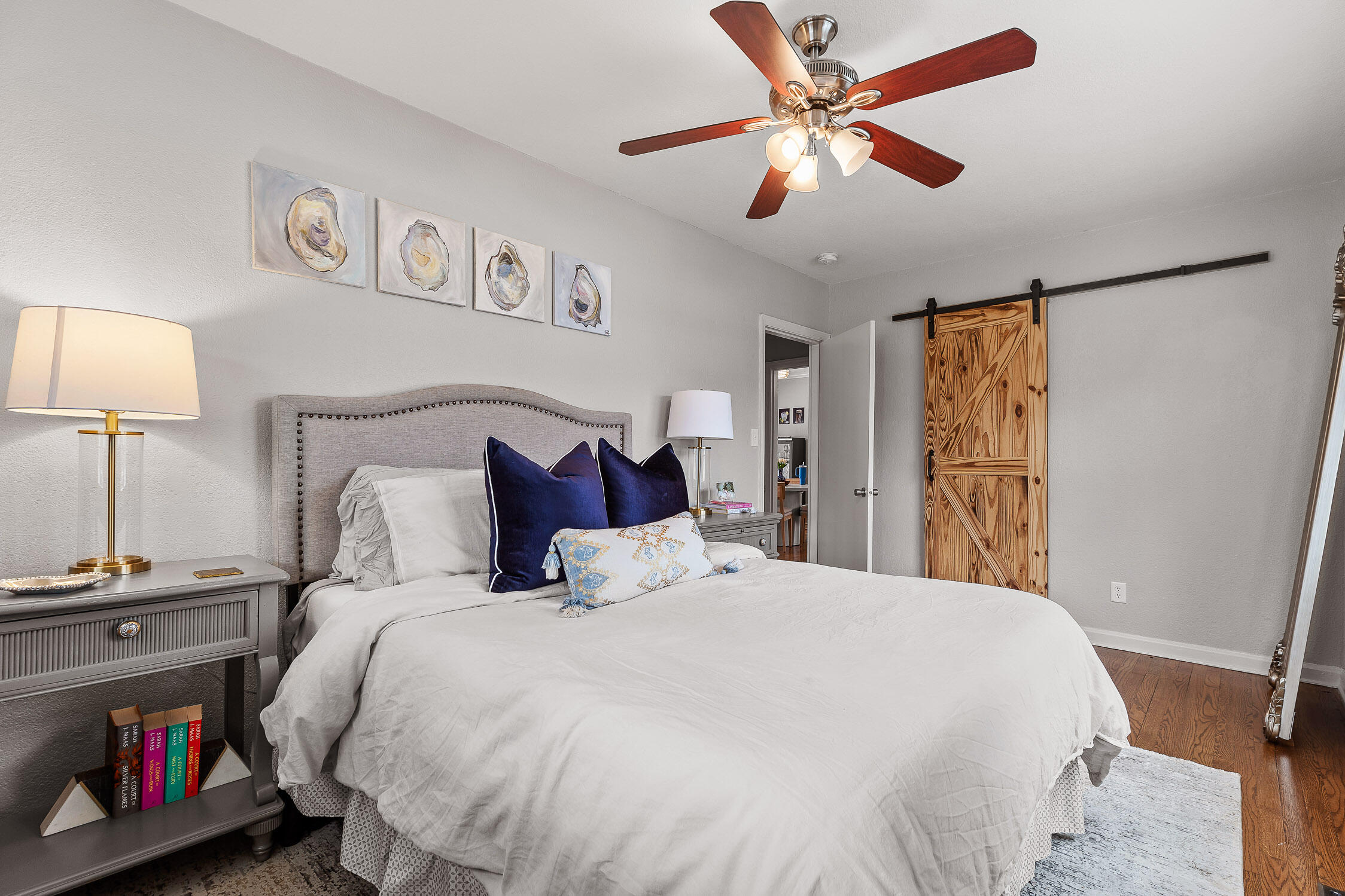 Chattanooga, Tennessee 37415, United States, 3 Bedrooms Bedrooms, ,2 BathroomsBathrooms,Residential,Contingent,19401