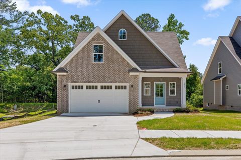 Photo of 1872 Oakvale Drive, Chattanooga, TN 37421 (MLS # 1534859)