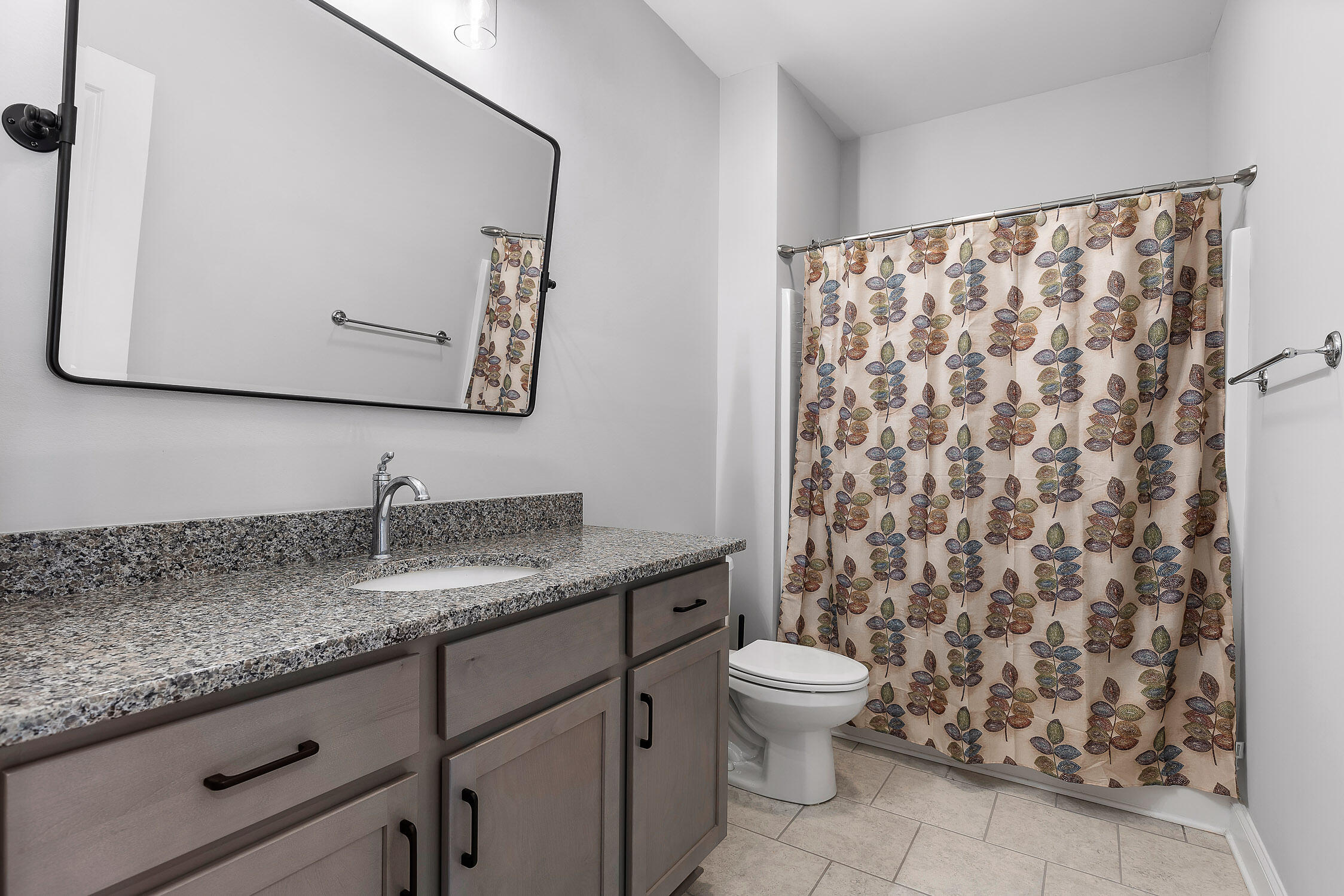 Hixson, Tennessee 37343, United States, 3 Bedrooms Bedrooms, ,3 BathroomsBathrooms,Residential,Active,26858