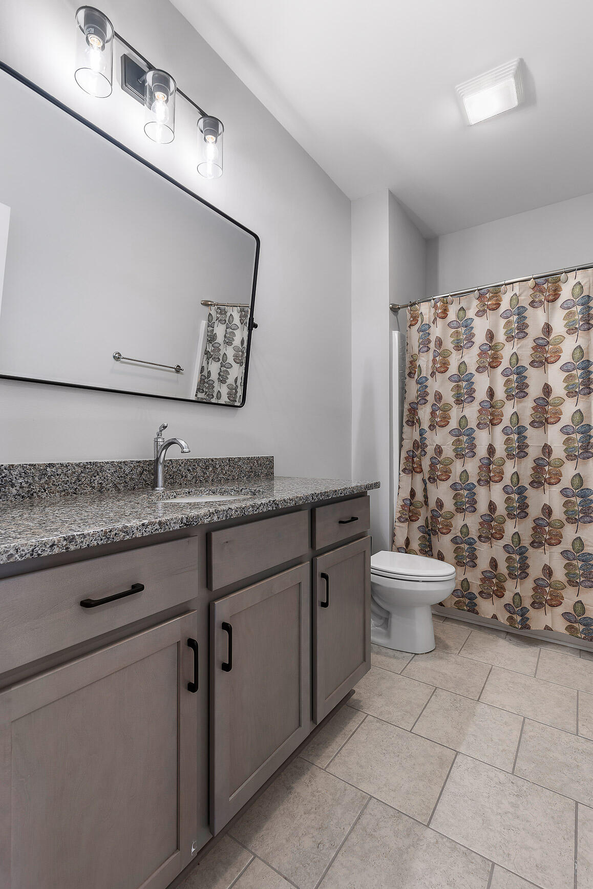 Hixson, Tennessee 37343, United States, 3 Bedrooms Bedrooms, ,3 BathroomsBathrooms,Residential,Active,26858