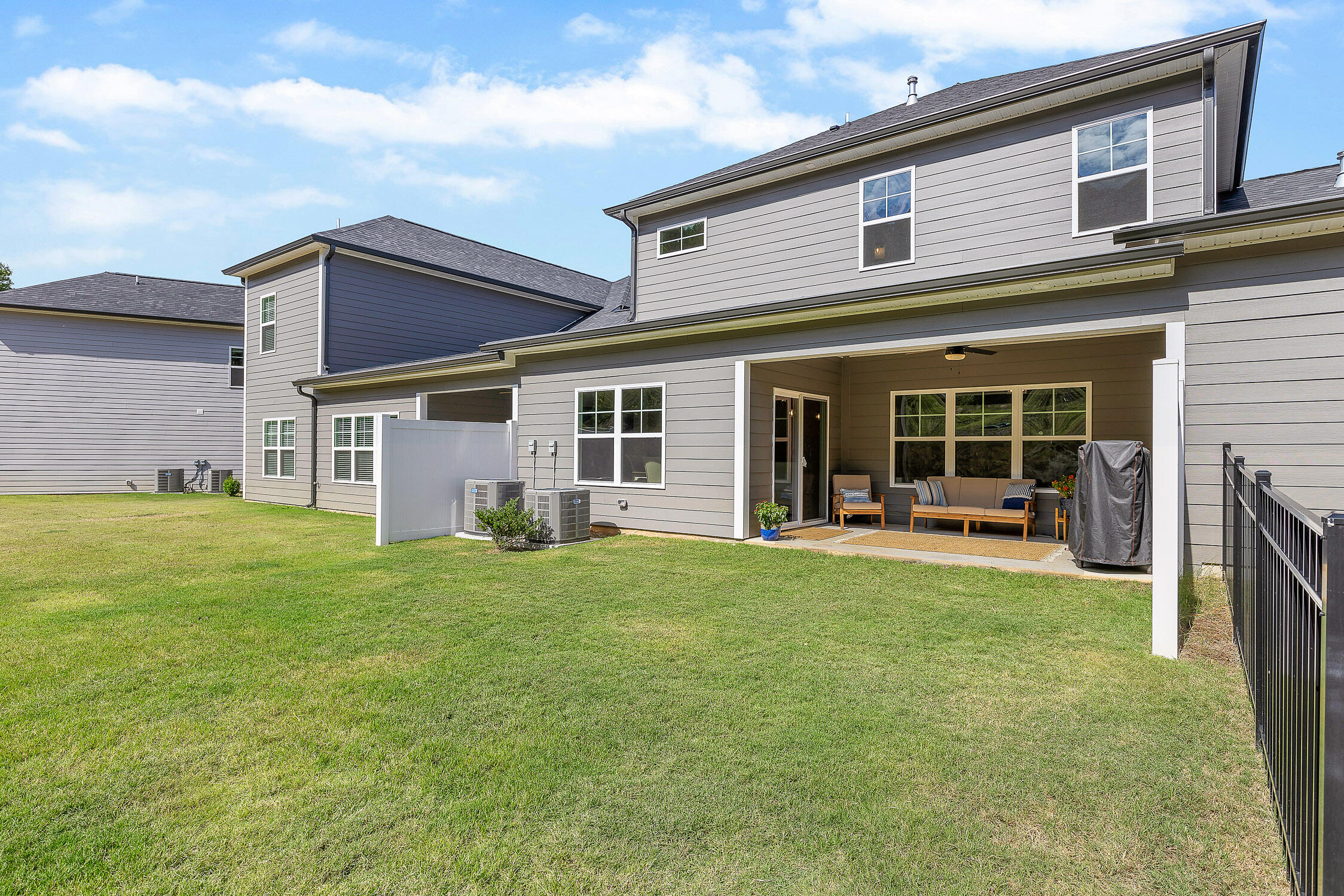 Hixson, Tennessee 37343, United States, 3 Bedrooms Bedrooms, ,3 BathroomsBathrooms,Residential,Active,26858