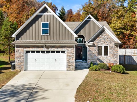 Photo of 8672 Maple Valley Drive, Chattanooga, TN 37421 (MLS # 1523602) Photo of 8672 Maple Valley Drive, Chattanooga, TN 37421 (MLS # 1523602)