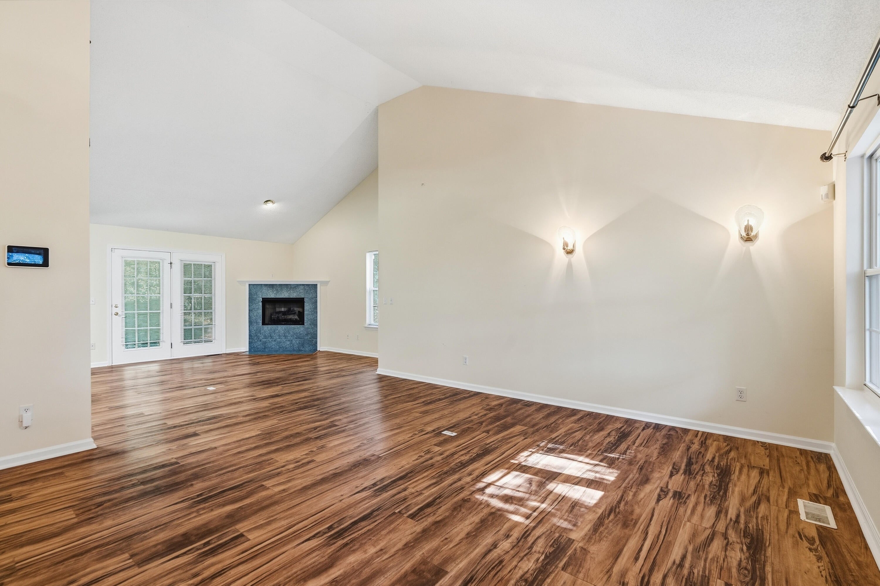 4719 Rolling Green Drive