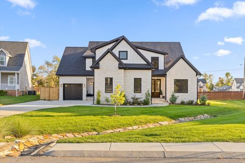 Tiny photo for 2208 Launcelot Road, Chattanooga, TN 37421 (MLS # 1522088)