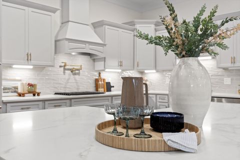 Tiny photo for 2208 Launcelot Road, Chattanooga, TN 37421 (MLS # 1522088)