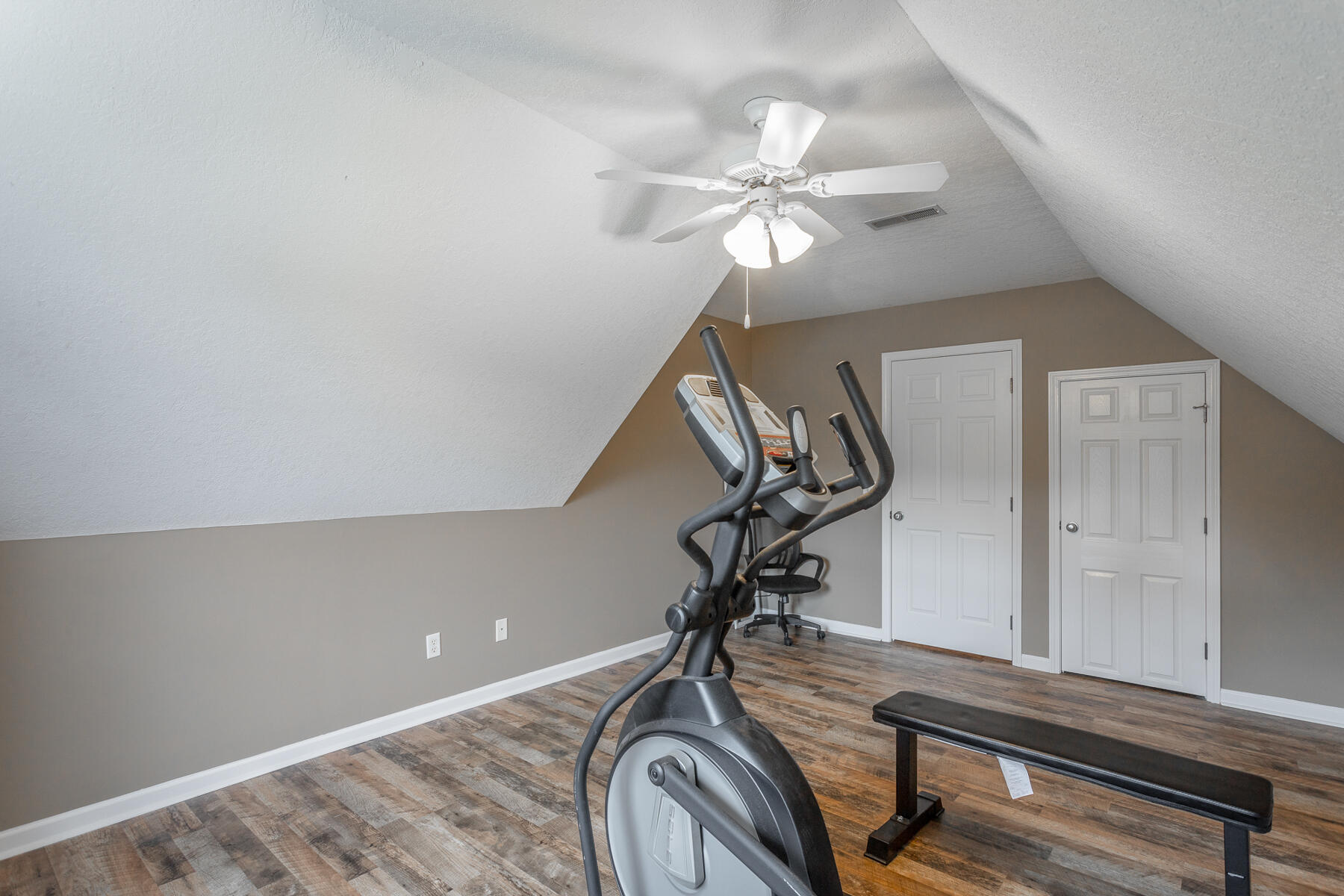 8415 Streamside Drive, Ooltewah, Tennessee image 45