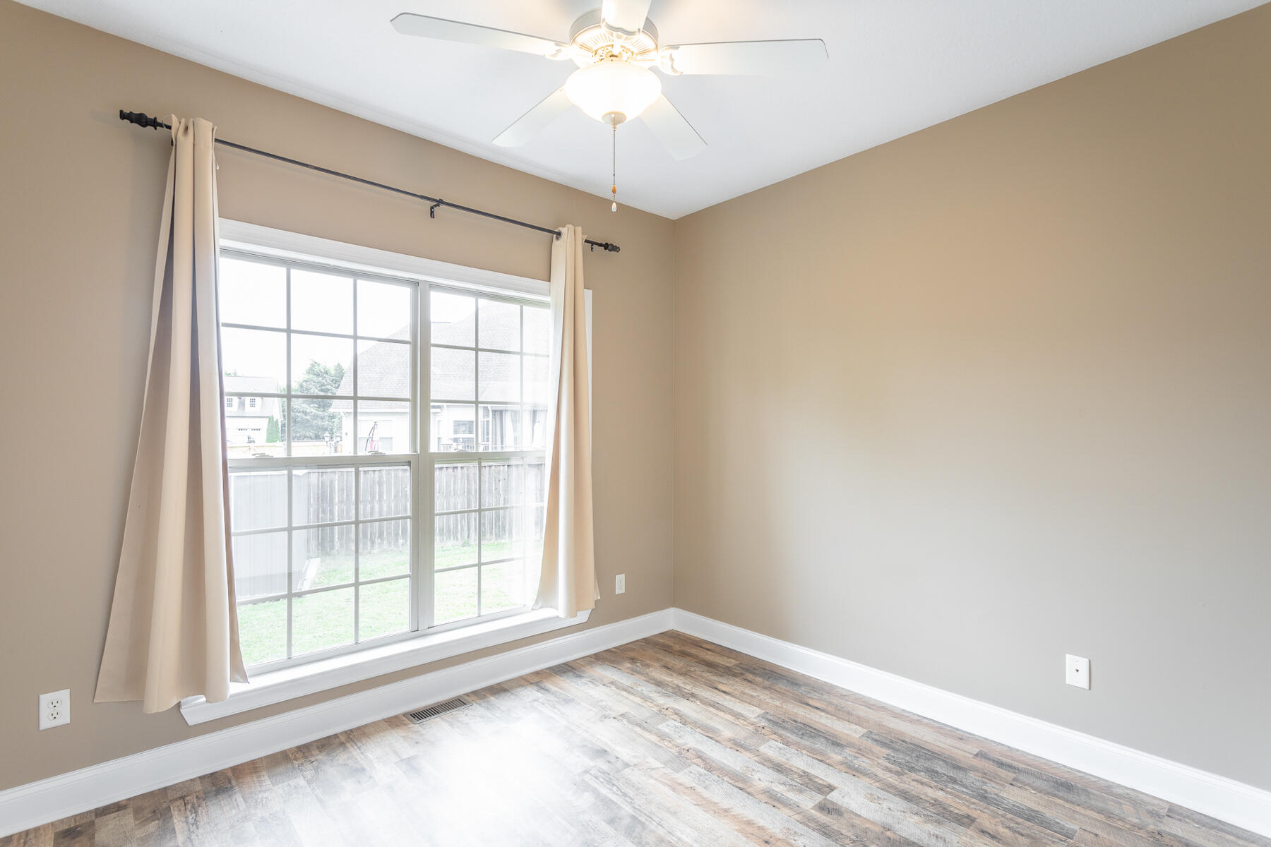 8415 Streamside Drive, Ooltewah, Tennessee image 35