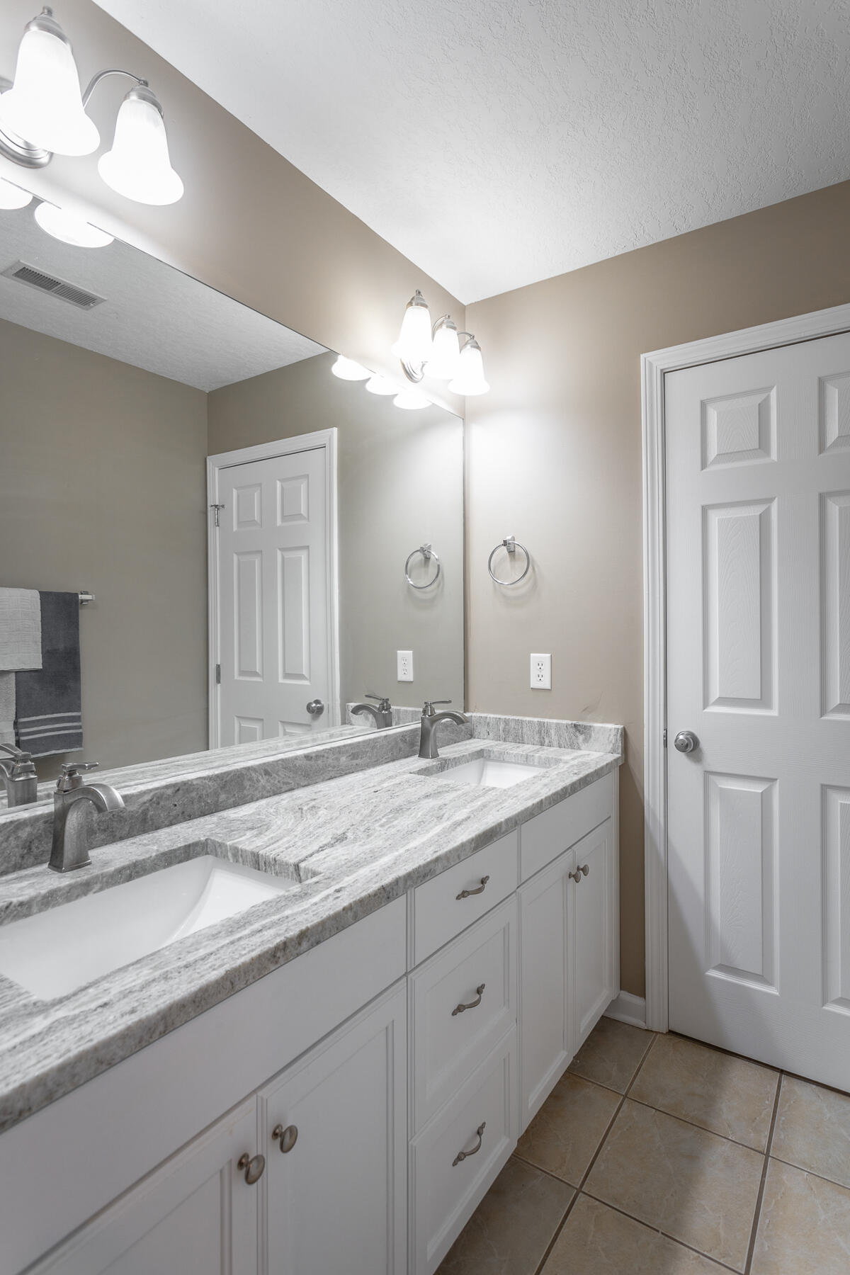 8415 Streamside Drive, Ooltewah, Tennessee image 43