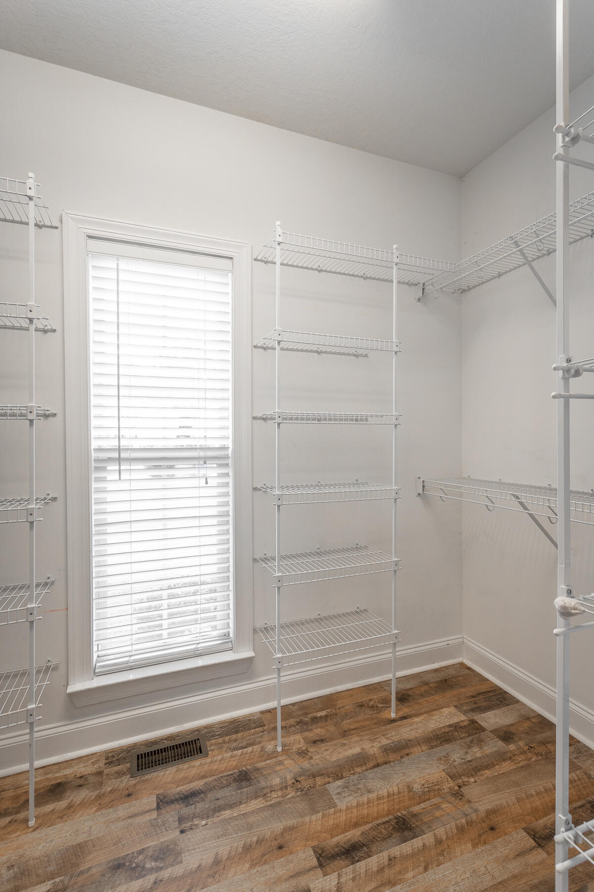 8415 Streamside Drive, Ooltewah, Tennessee image 34