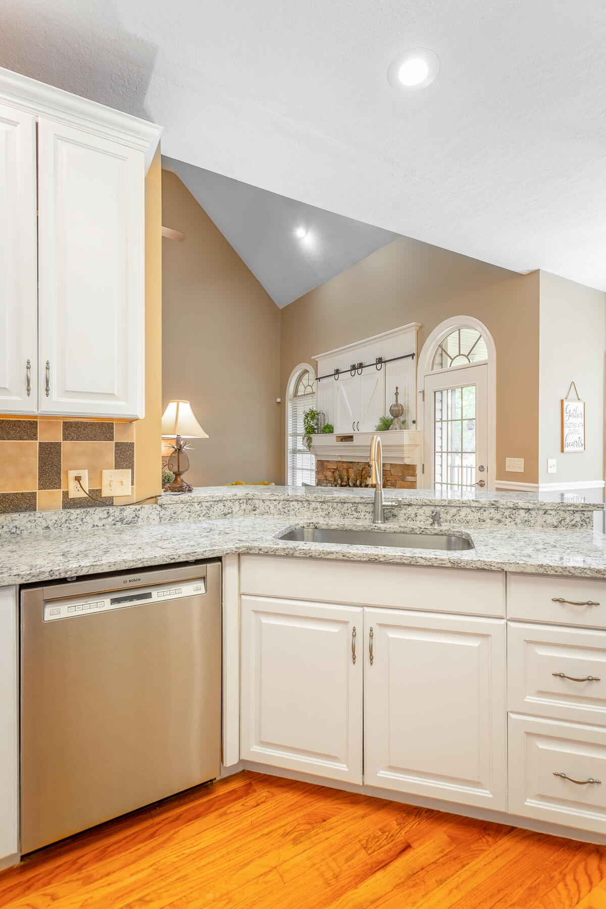8415 Streamside Drive, Ooltewah, Tennessee image 26