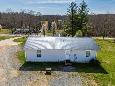 Tiny photo for 90 Illuminary Firetower Road, Spring City, TN 37381 (MLS # 1530302)
