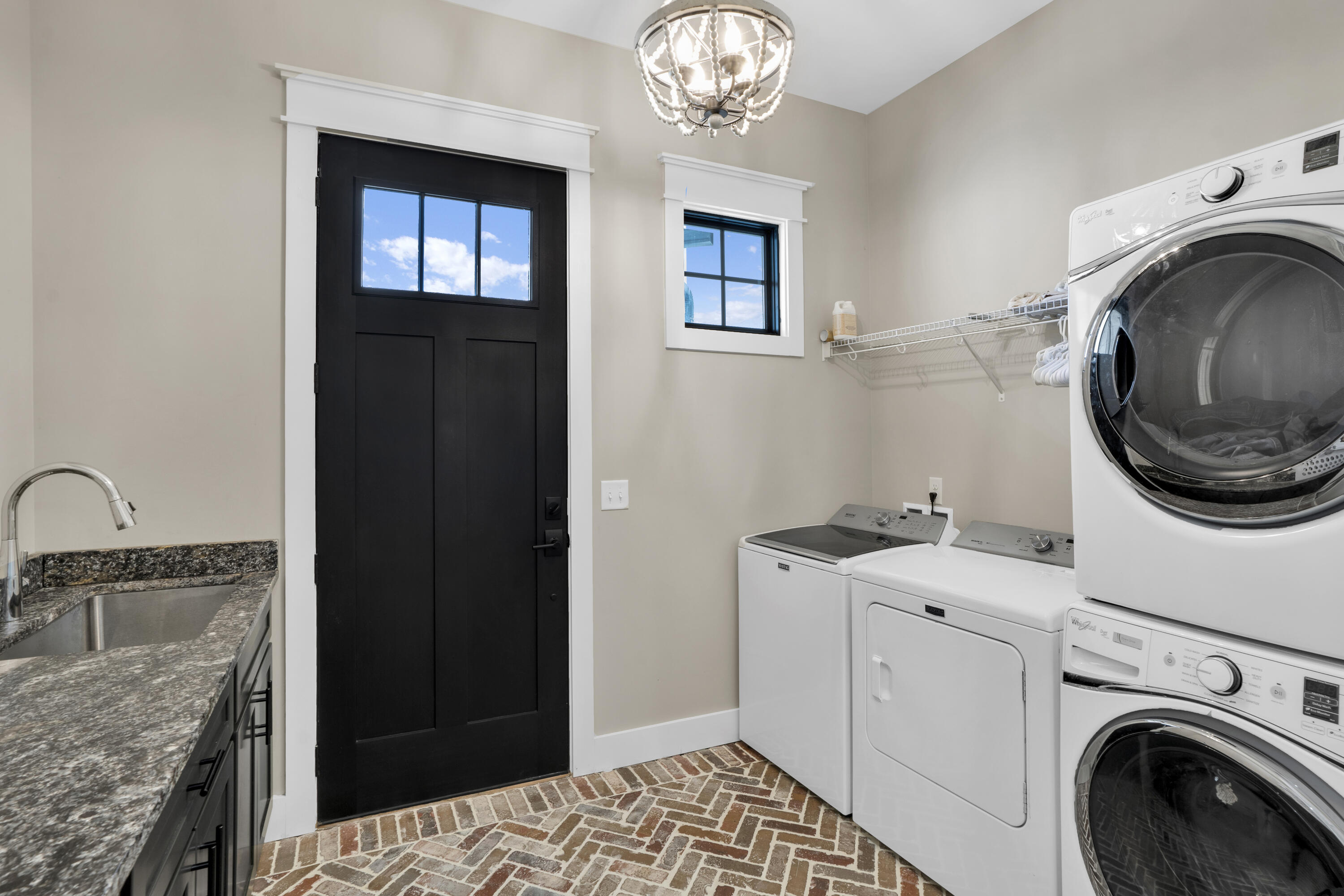 Cleveland, Tennessee, 37312, United States, 5 Bedrooms Bedrooms, ,5 BathroomsBathrooms,Residential,Active,2019446