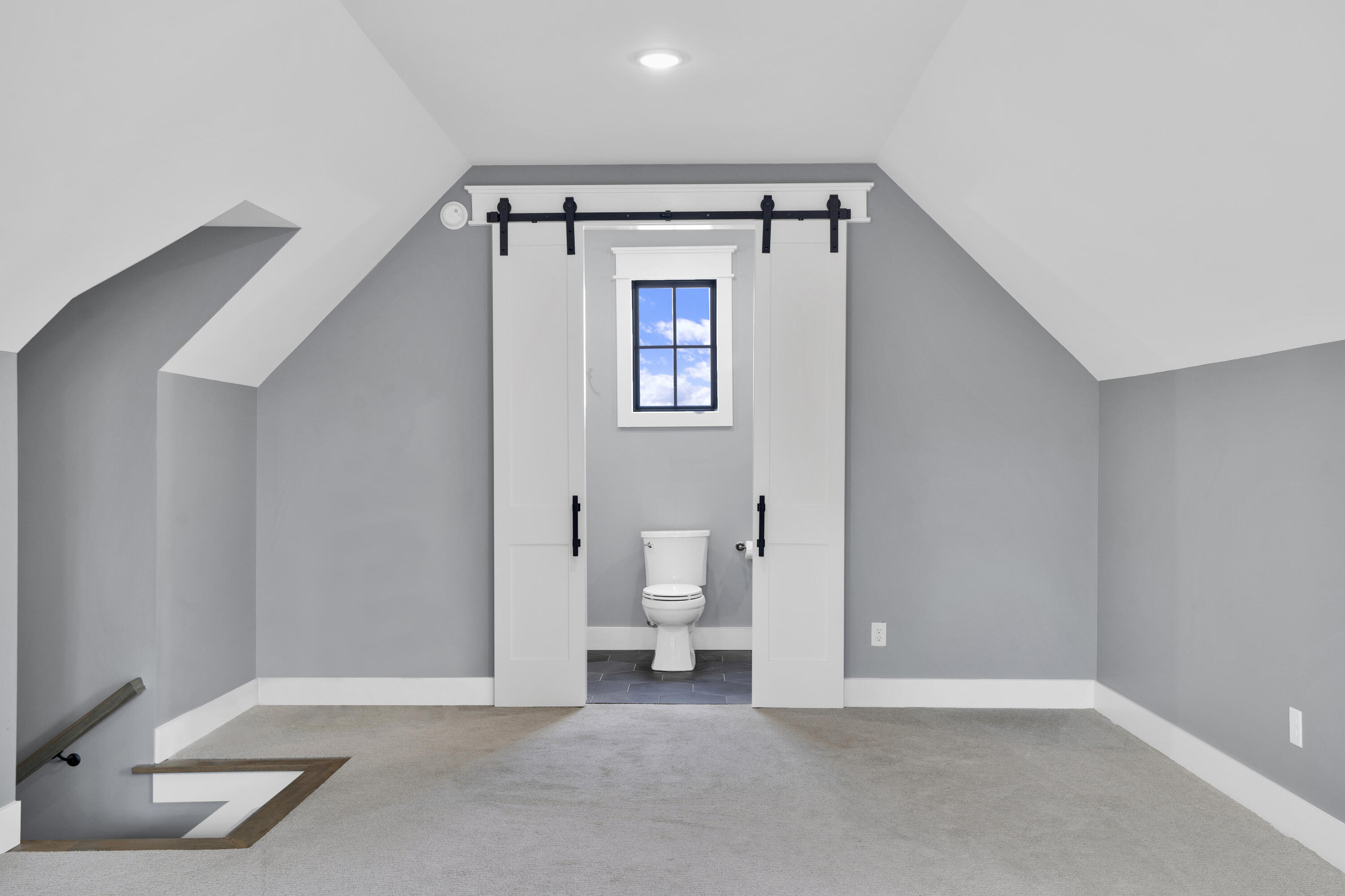 Cleveland, Tennessee, 37312, United States, 5 Bedrooms Bedrooms, ,5 BathroomsBathrooms,Residential,Active,2019446