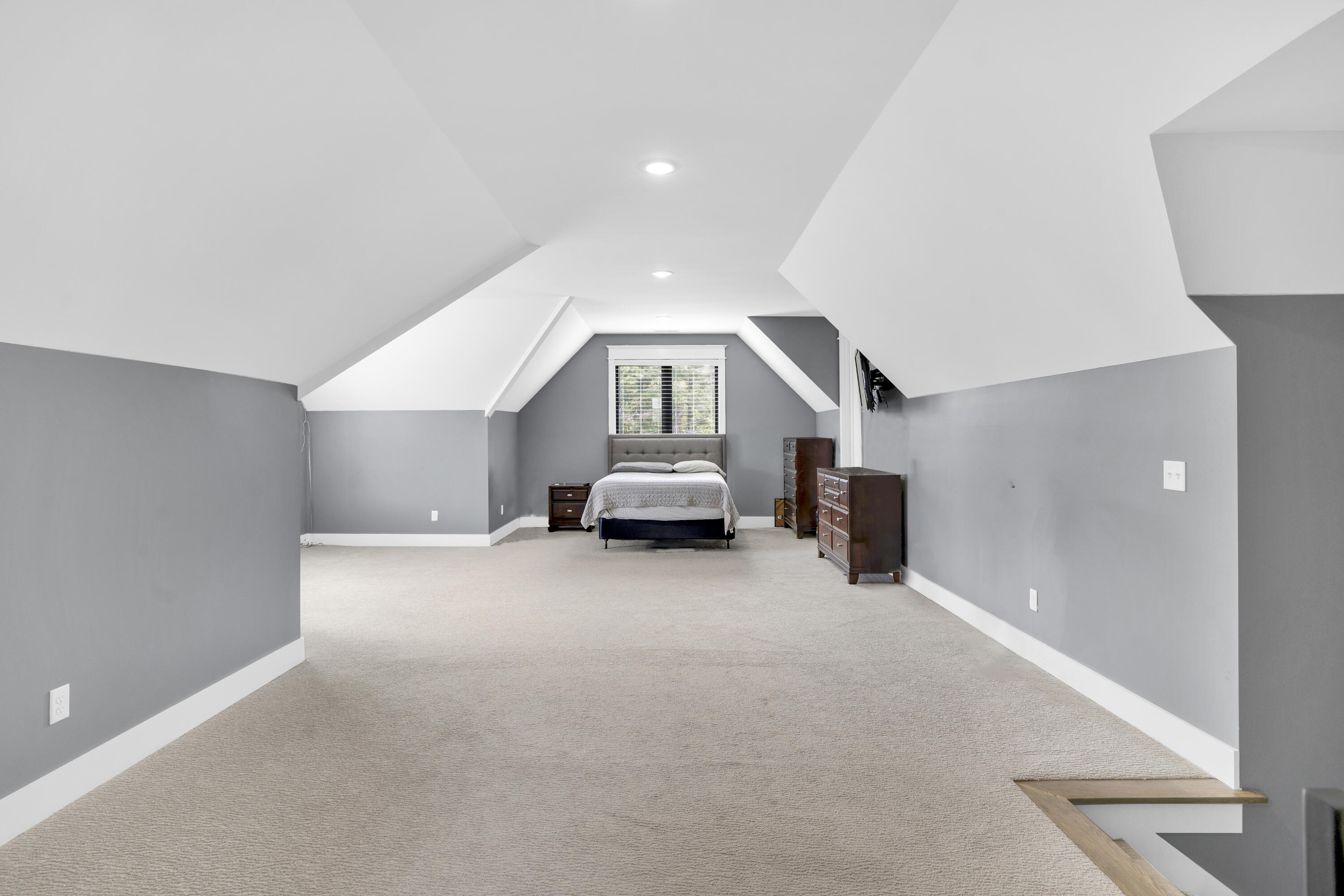 Cleveland, Tennessee, 37312, United States, 5 Bedrooms Bedrooms, ,5 BathroomsBathrooms,Residential,Active,2019446