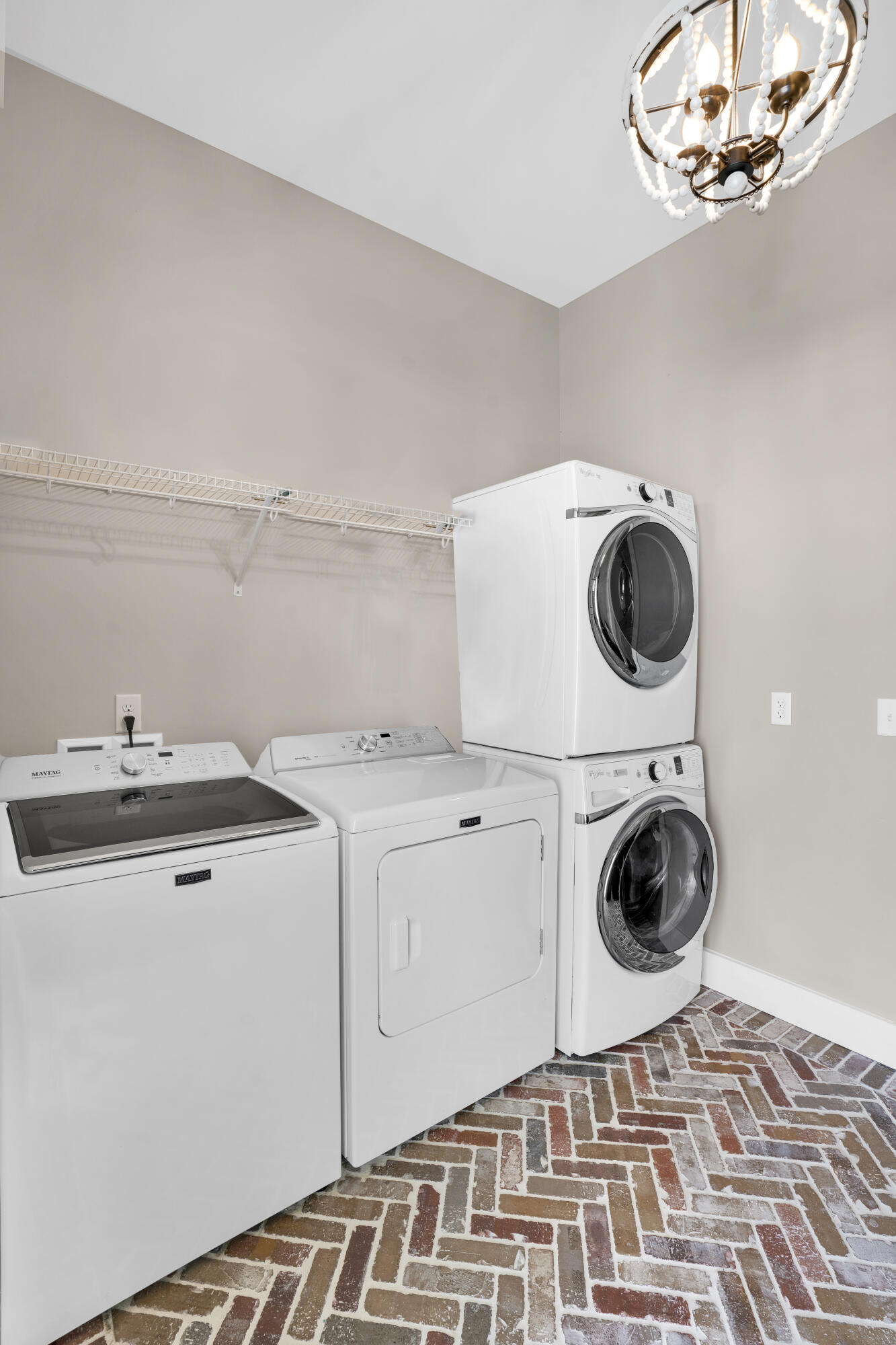Cleveland, Tennessee, 37312, United States, 5 Bedrooms Bedrooms, ,5 BathroomsBathrooms,Residential,Active,2019446