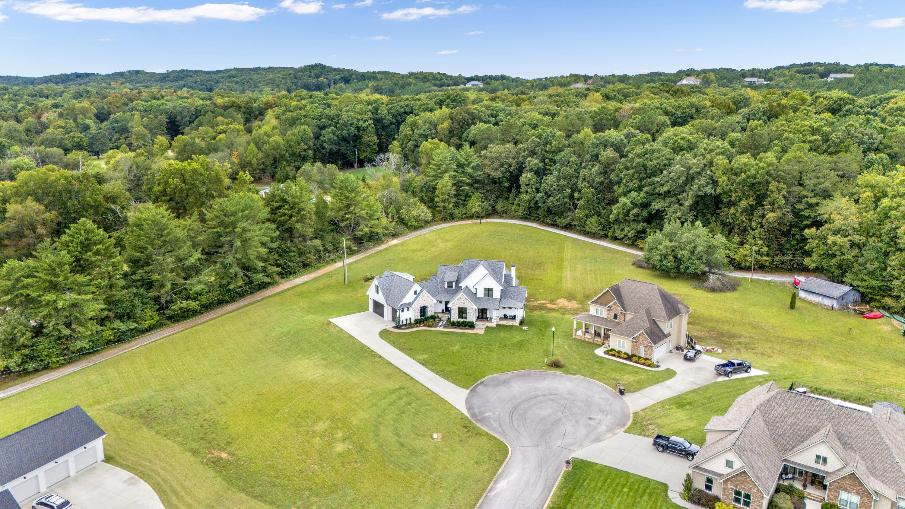 Cleveland, Tennessee, 37312, United States, 5 Bedrooms Bedrooms, ,5 BathroomsBathrooms,Residential,Active,2019446