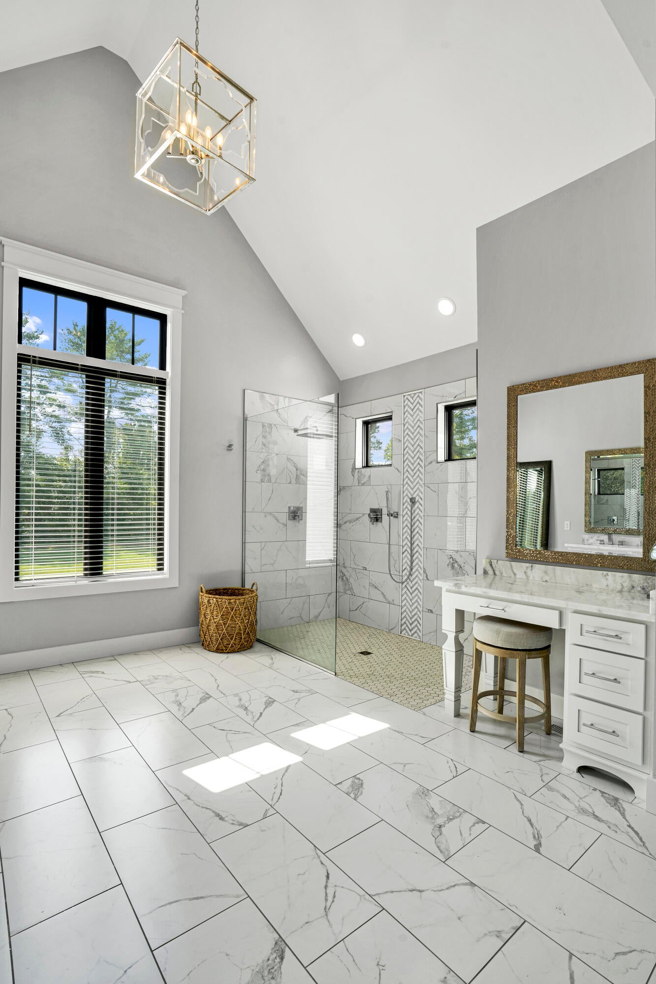 Cleveland, Tennessee, 37312, United States, 5 Bedrooms Bedrooms, ,5 BathroomsBathrooms,Residential,Active,2019446
