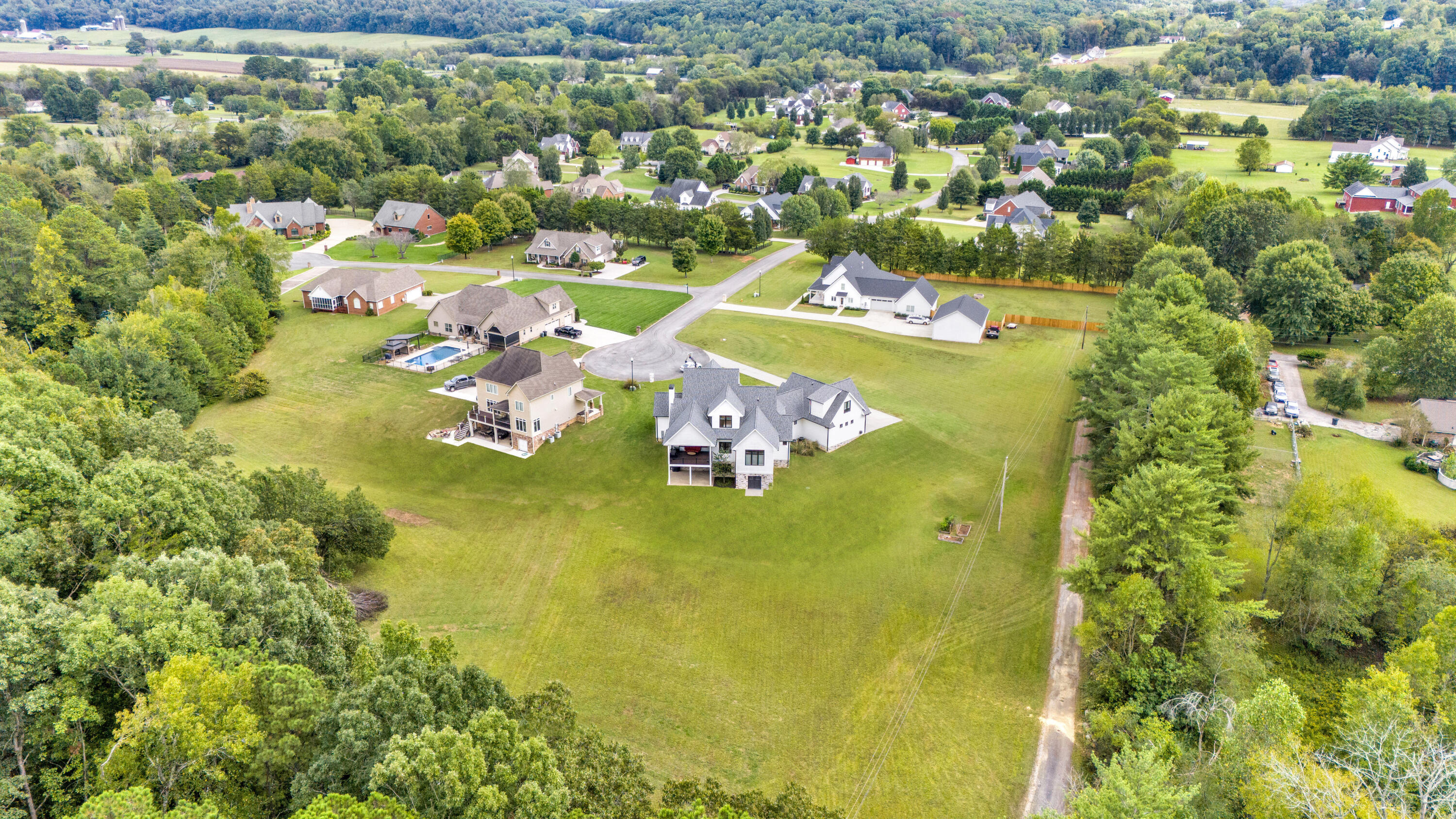 Cleveland, Tennessee, 37312, United States, 5 Bedrooms Bedrooms, ,5 BathroomsBathrooms,Residential,Active,2019446