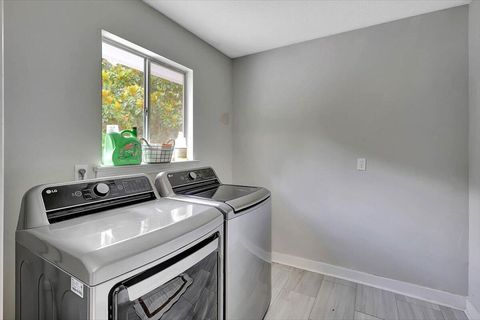 Tiny photo for 824 Graysville Road, Chattanooga, TN 37421 (MLS # 1515880)