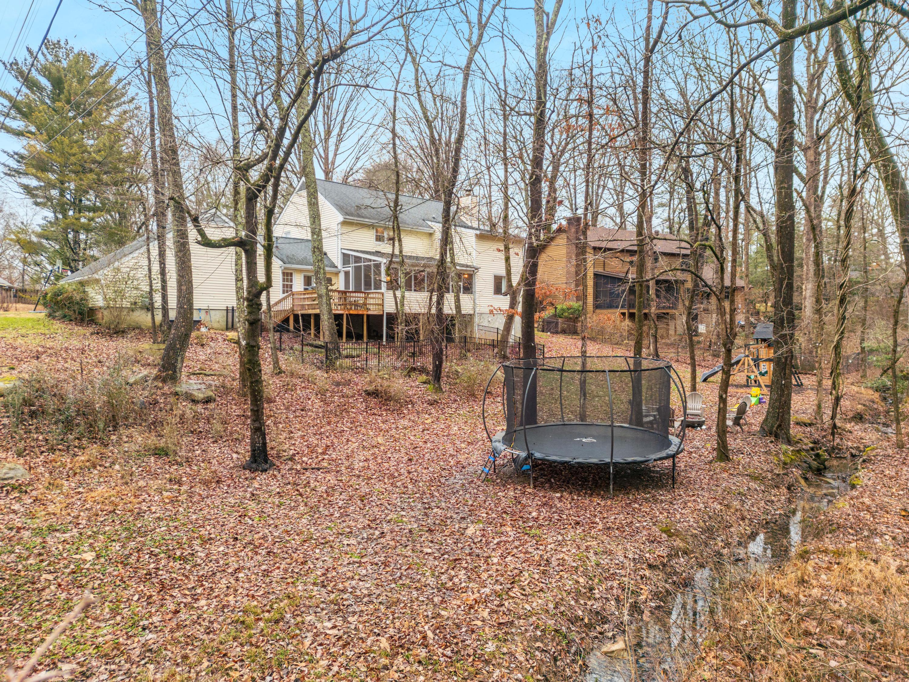 1264 Mountain Brook Circle, Signal Mountain, Tennessee image 20