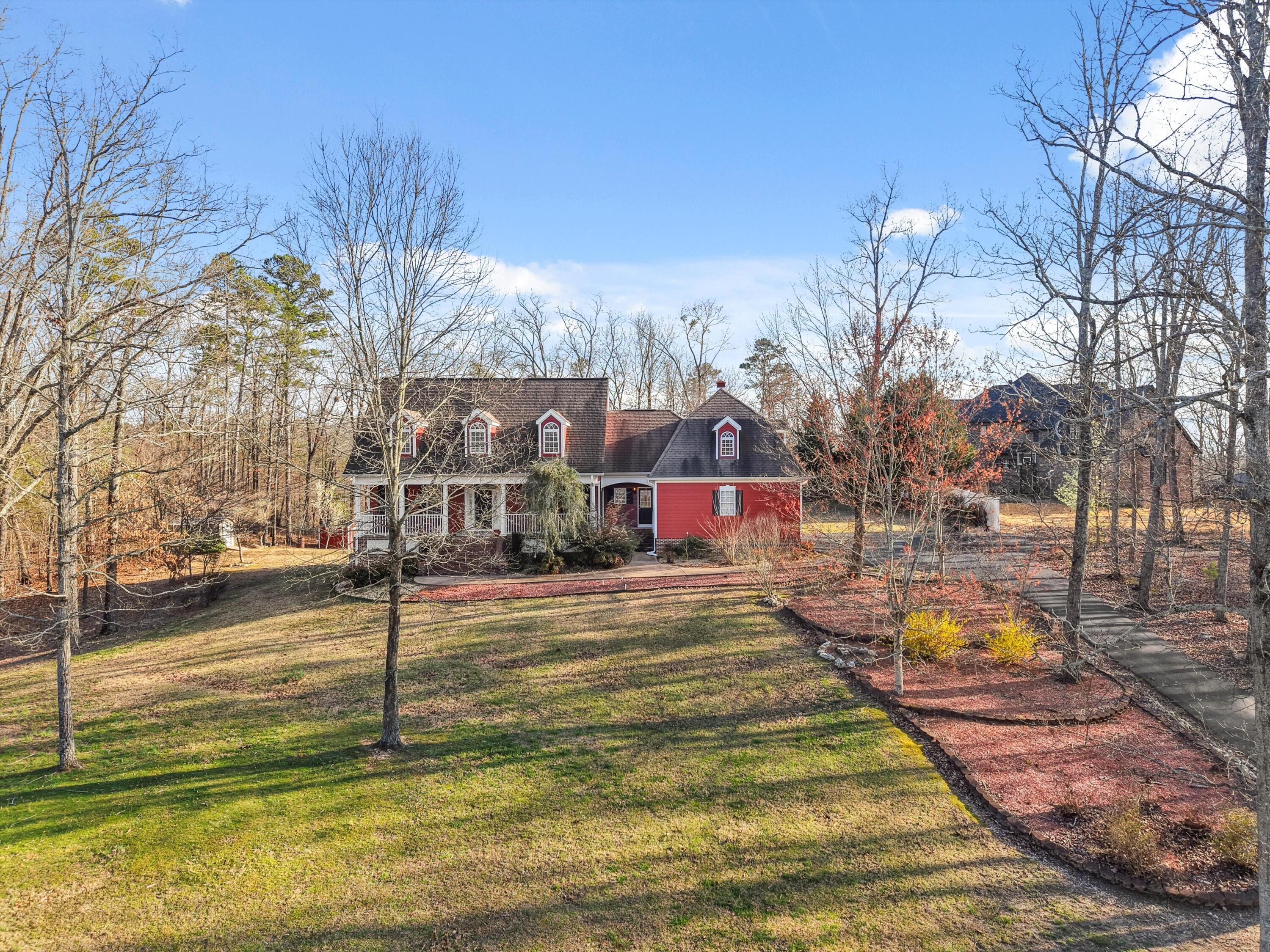 222 Autumn Wood Drive, Summerville, Georgia image 2
