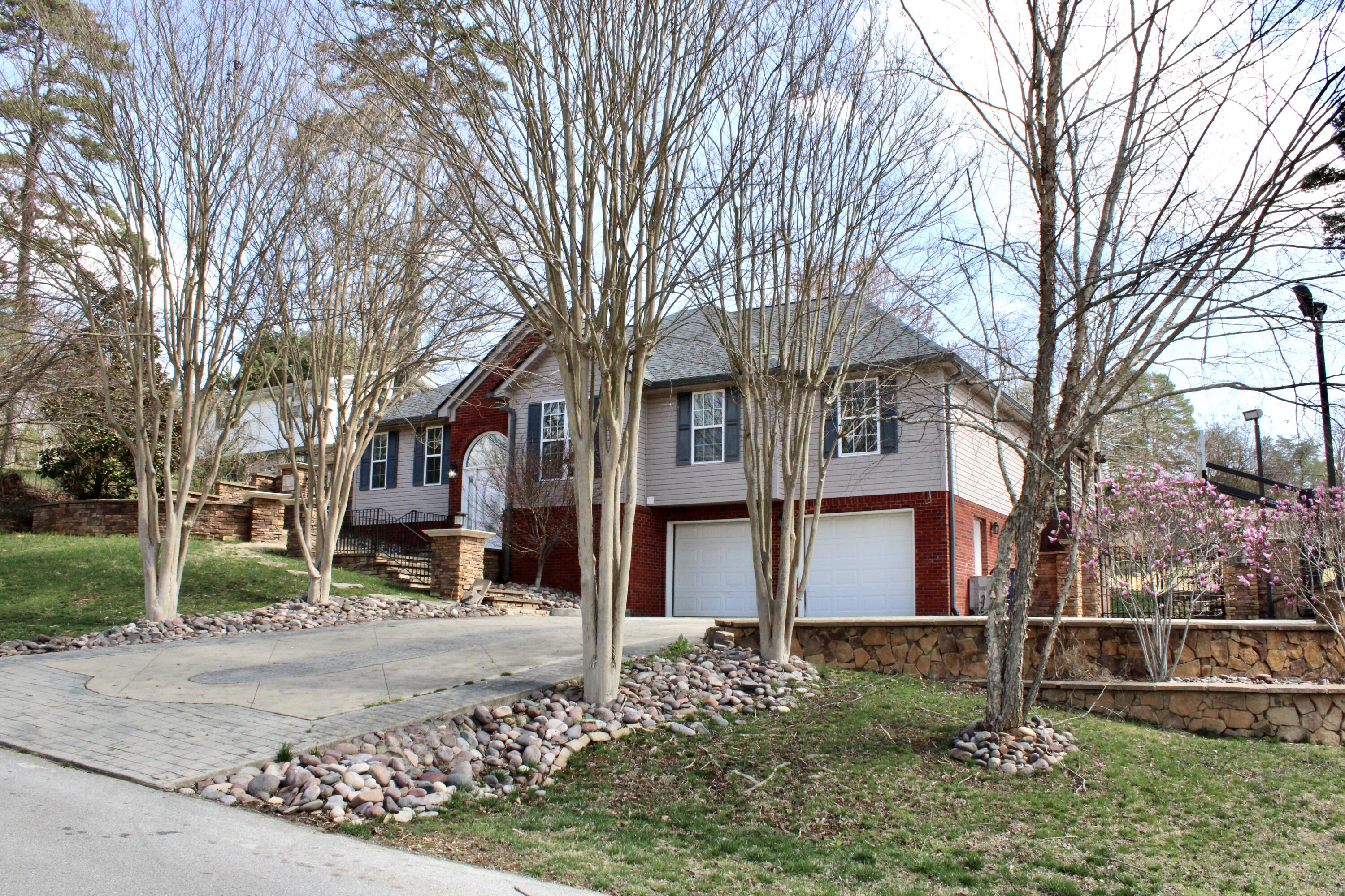 2119 Collins Lane, Soddy Daisy, Tennessee image 2