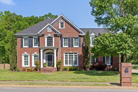 Photo of 6913 Autumn Lake Trail, Hixson, TN 37343 (MLS # 1534823)