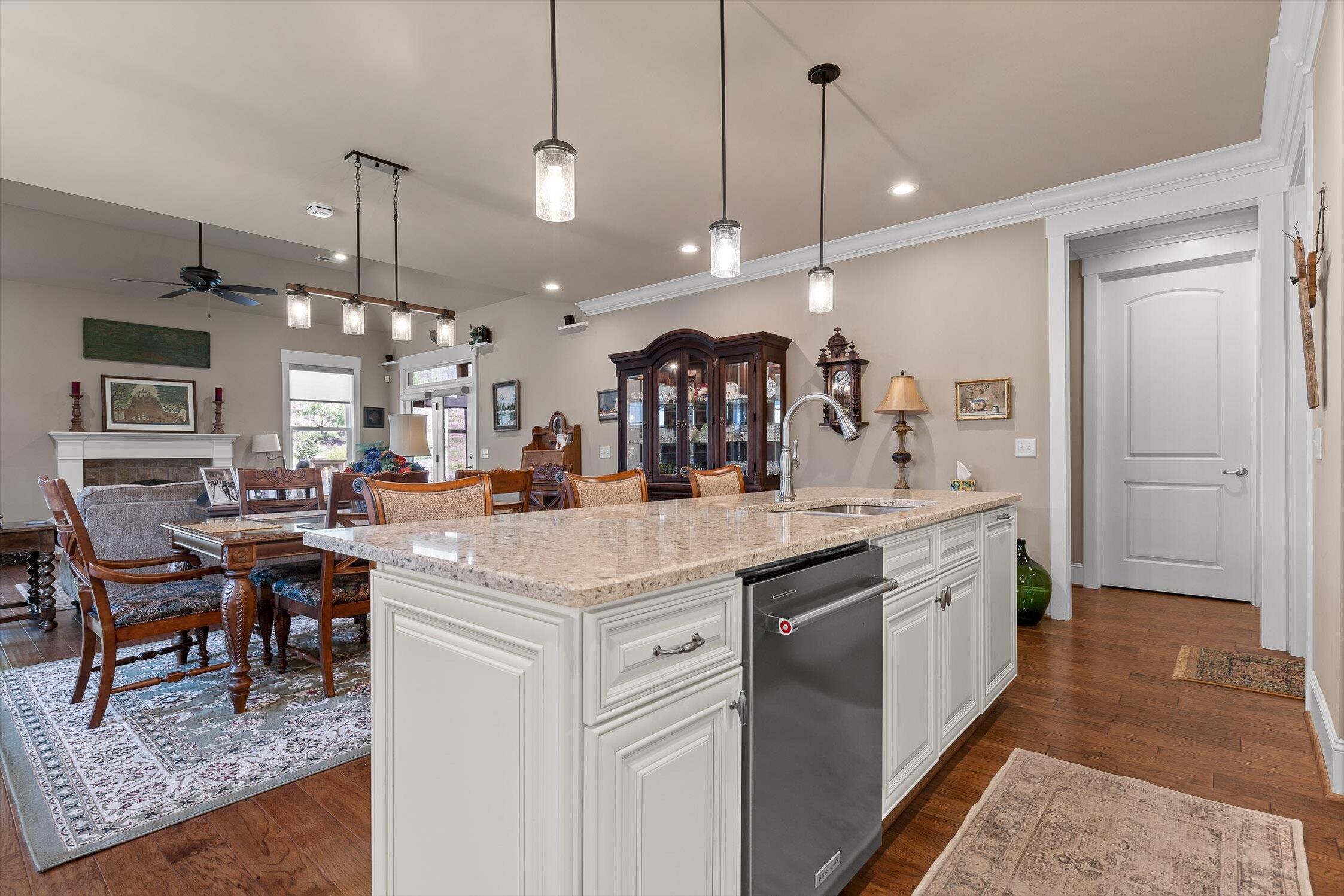 3610 Scarlet Maple Court, Signal Mountain, Tennessee image 12