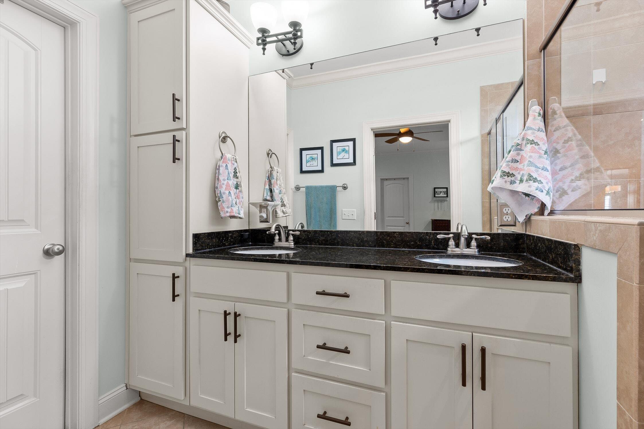 Chattanooga, Tennessee 37408, United States, 3 Bedrooms Bedrooms, ,3 BathroomsBathrooms,Residential,Active,256259