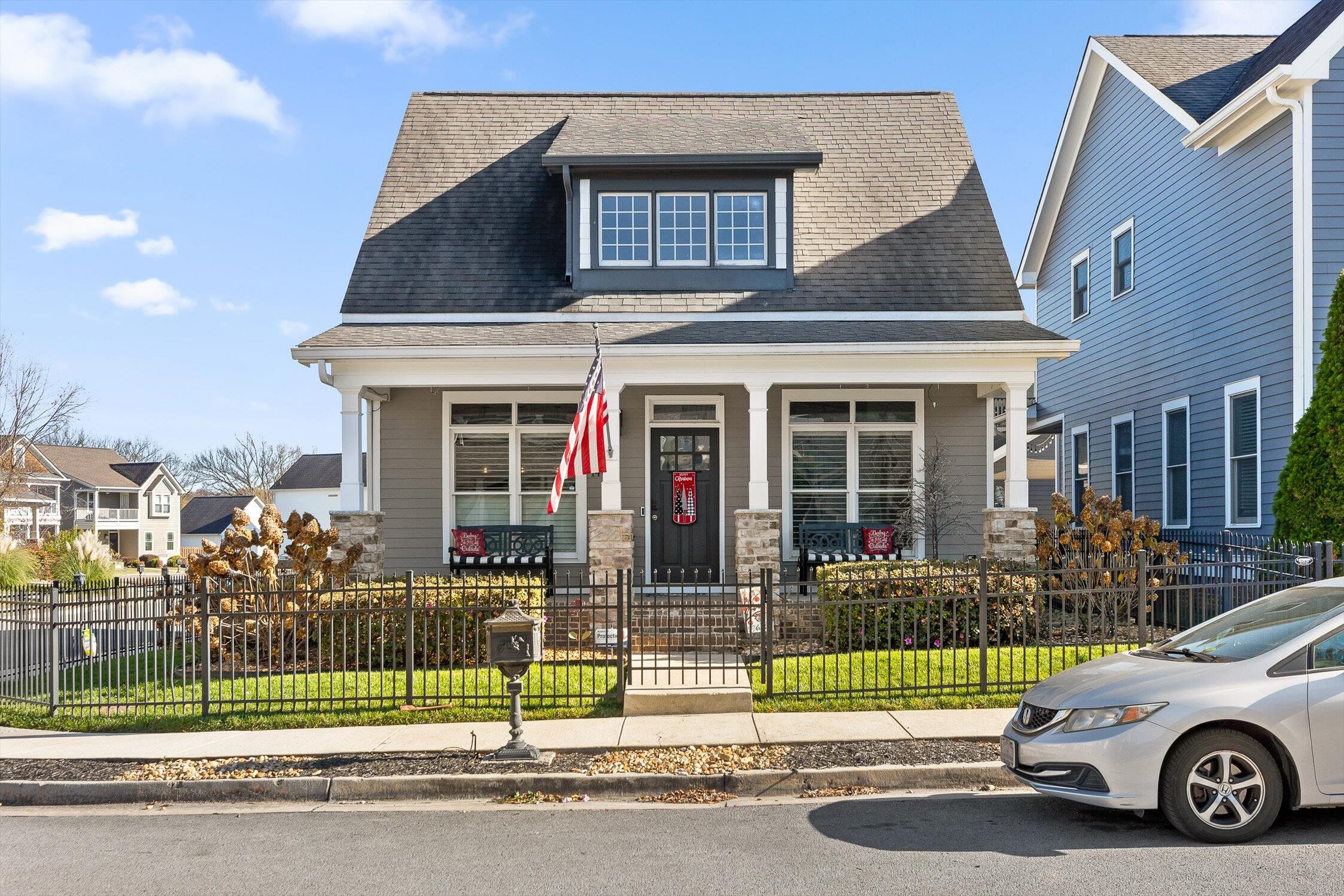 Chattanooga, Tennessee 37408, United States, 3 Bedrooms Bedrooms, ,3 BathroomsBathrooms,Residential,Active,256259