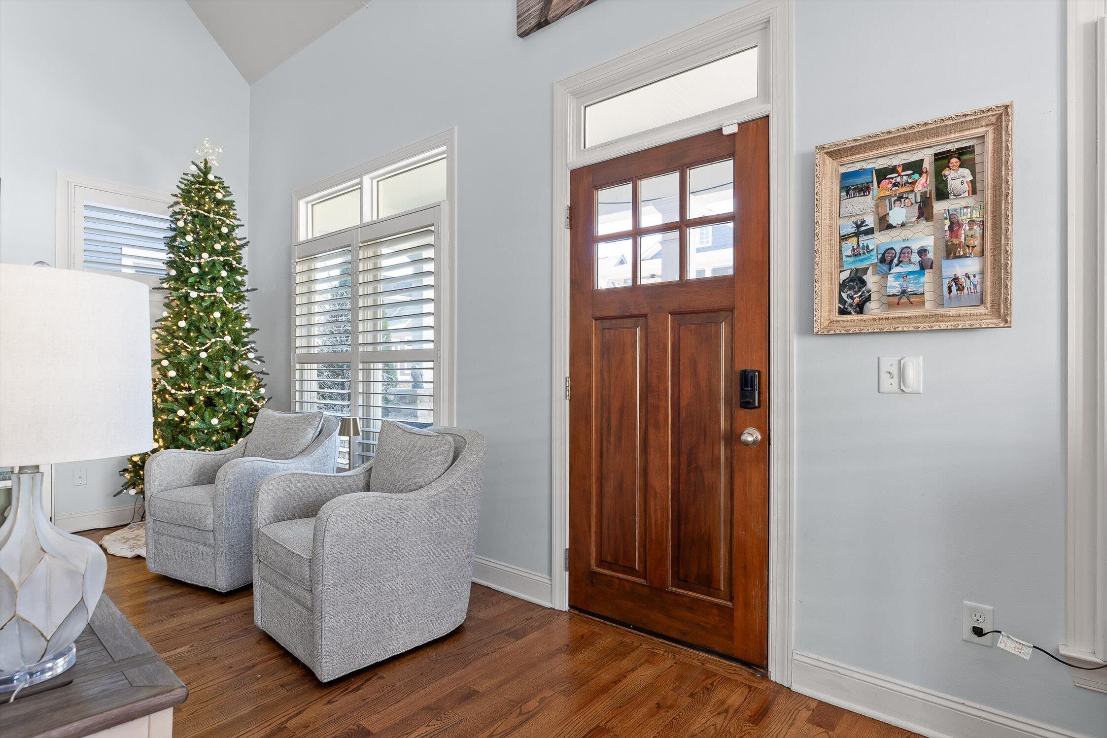 Chattanooga, Tennessee 37408, United States, 3 Bedrooms Bedrooms, ,3 BathroomsBathrooms,Residential,Active,256259